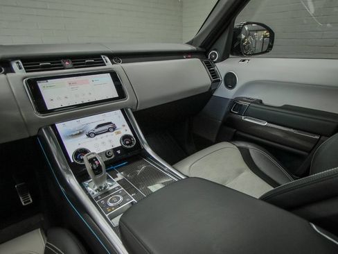 Used 2020 Land Rover Range Rover Sport SVR AWD/4WD image 22