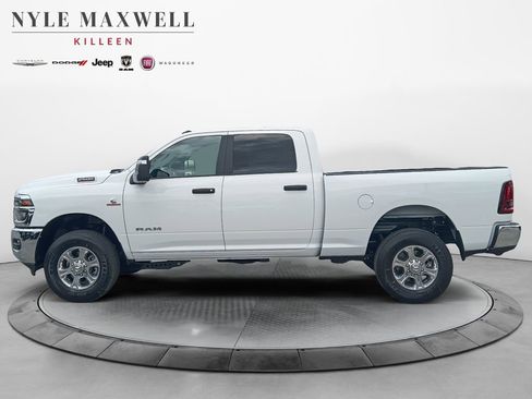New 2026 RAM 2500 Big Horn AWD/4WD image 13