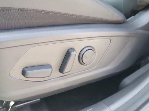 Used 2025 Hyundai Tucson SEL AWD/4WD image 16