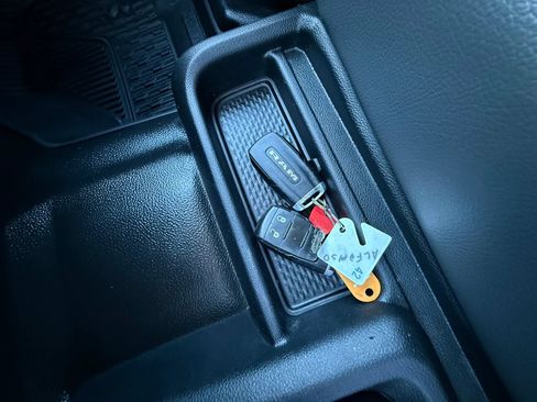 Used 2019 RAM 2500 Tradesman w/ Safety Group AWD/4WD image 32
