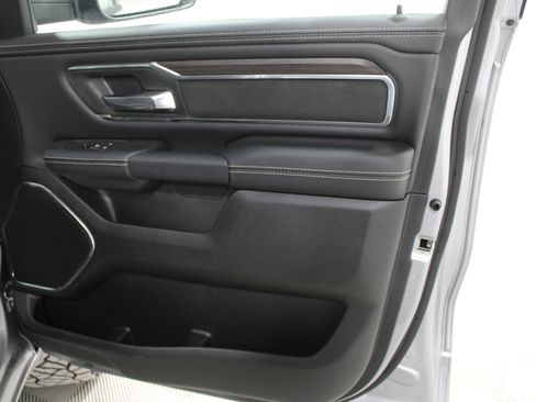 New 2026 RAM 1500 Laramie AWD/4WD image 24