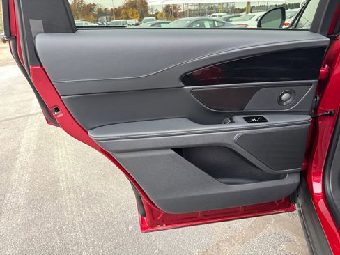 New 2026 Lincoln Nautilus Premier w/ Equipment Group 102A image 25