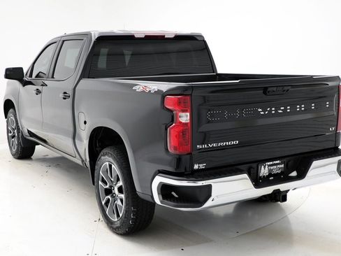 Used 2024 Chevrolet Silverado 1500 LT image 7