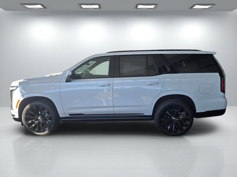 New 2026 Cadillac Escalade Platinum Sport w/ LPO, ONYX Package image 3