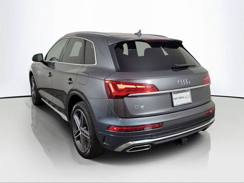 Used 2023 Audi Q5 e Prestige w/ Prestige Package AWD/4WD image 5