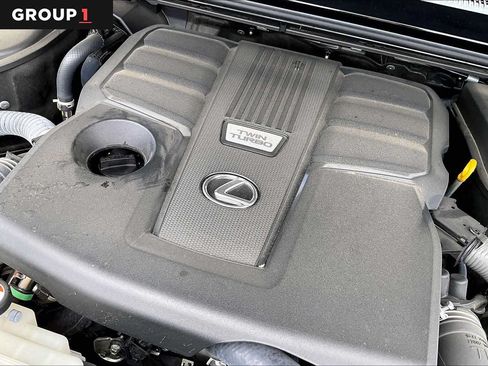Used 2025 Lexus GX 550 w/ Accessory Package (2T) AWD/4WD image 30