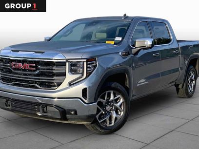 Used 2023 GMC Sierra 1500 SLT w/ SLT Premium Package