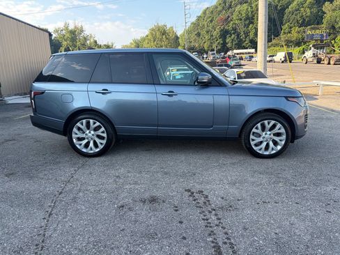 Used 2019 Land Rover Range Rover HSE AWD/4WD image 4