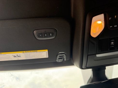 Used 2020 RAM 1500 Big Horn RWD image 16