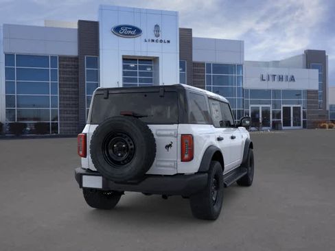 New 2026 Ford Bronco Outer Banks AWD/4WD image 8