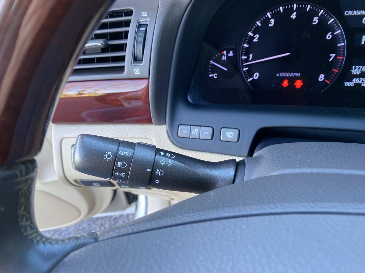 Used 2011 Lexus LS 460 AWD w/ Luxury Value Edition image 34