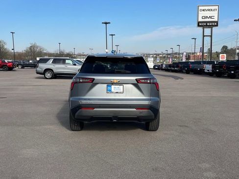 New 2026 Chevrolet Equinox LT image 5