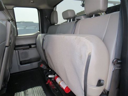 Used 2022 Ford F250 XL w/ STX Appearance Package AWD/4WD image 36