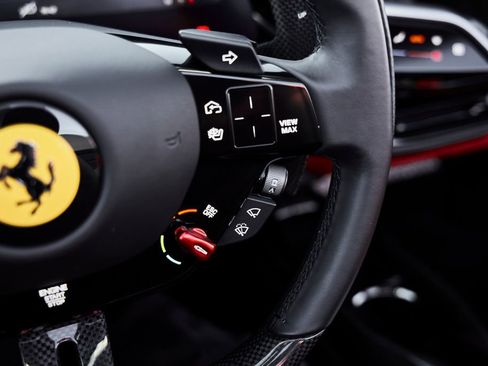 Used 2024 Ferrari SF90 Spider image 58