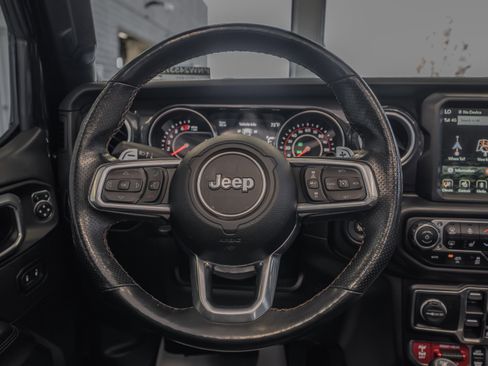 Used 2022 Jeep Wrangler Unlimited Rubicon w/ Trailer Tow Package image 9