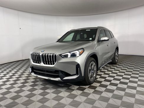 New 2026 BMW X1 xDrive28i w/ Convenience Package image 3