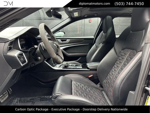 Used 2023 Audi RS 6 AWD/4WD image 18