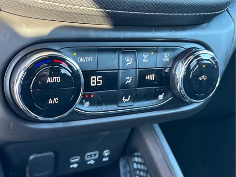 Certified 2023 Chevrolet TrailBlazer ACTIV w/ Convenience Package image 17