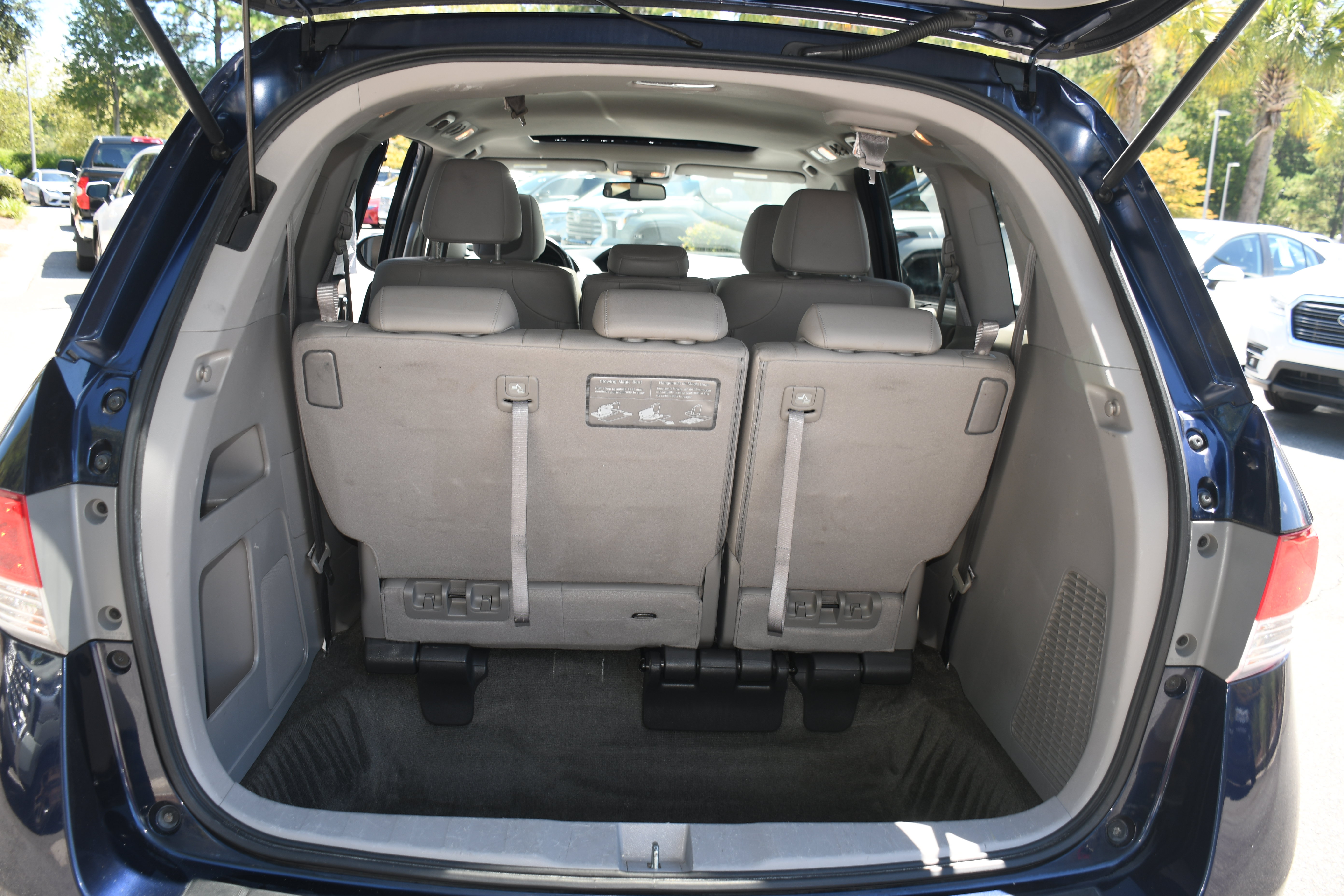 Used 2017 Honda Odyssey EX-L image 19