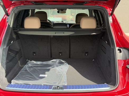 New 2026 Porsche Cayenne image 14