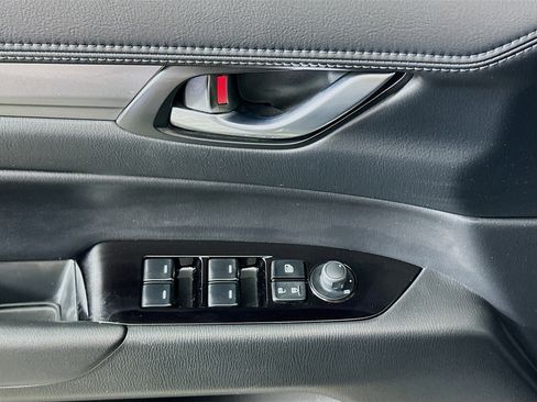 Used 2025 MAZDA CX-5 AWD 2.5 S w/ Select Package image 15