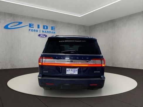 Used 2018 Lincoln Navigator L Reserve w/ Technology Package image 4