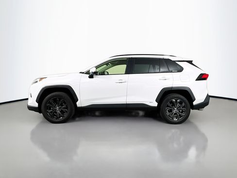 Certified 2023 Toyota RAV4 XLE Premium AWD/4WD image 4