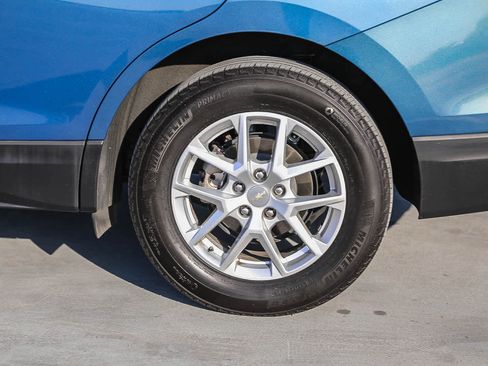 Used 2024 Chevrolet Equinox LS w/ LS Convenience Package FWD image 11