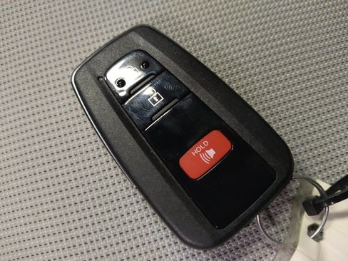 Used 2019 Toyota Corolla SE w/ Body Protection Package FWD image 32