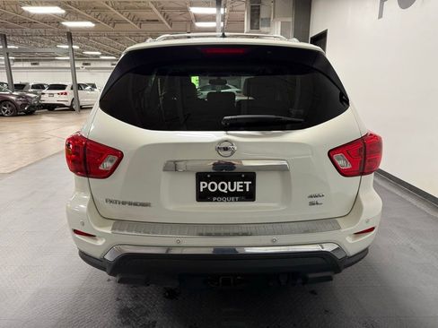 Used 2017 Nissan Pathfinder SL w/ SL Premium Package AWD/4WD image 5
