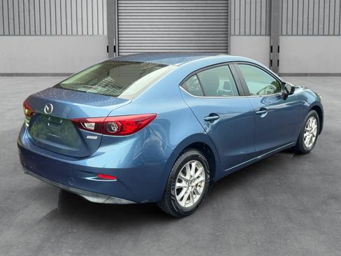 Used 2018 MAZDA MAZDA3 Sport w/ Preferred Equipment Package FWD image 33