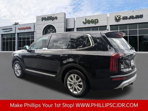 Used 2022 Kia Telluride LX AWD/4WD image 5