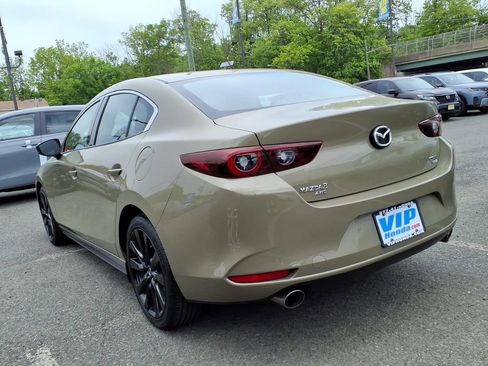 Used 2024 MAZDA MAZDA3 s AWD/4WD image 4
