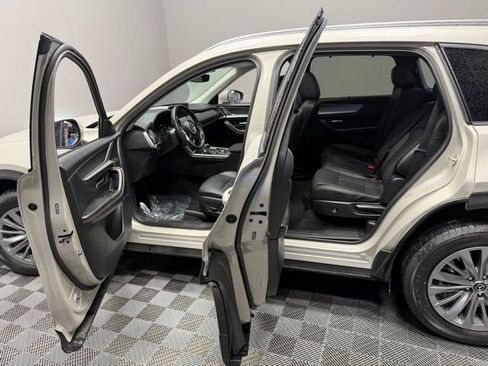 Certified 2024 MAZDA CX-90 3.3 Turbo w/ Preferred Plus AWD/4WD image 13