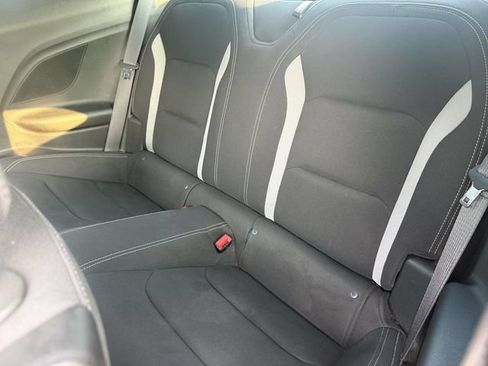 Used 2023 Chevrolet Camaro LT w/ Technology Package RWD image 5