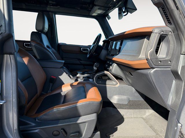 Used 2024 Ford Bronco Outer Banks w/ Sasquatch Package AWD/4WD image 18