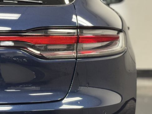 Used 2019 Porsche Macan image 14