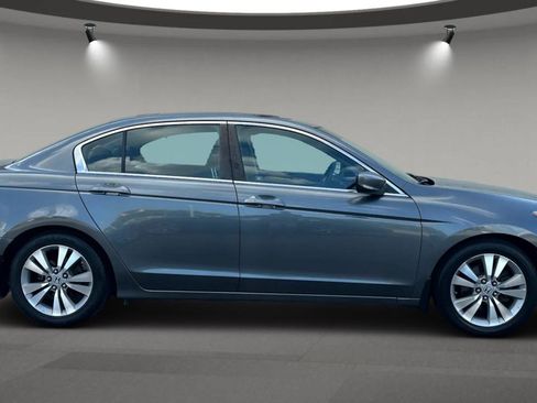Used 2012 Honda Accord EX image 9