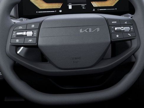 New 2026 Kia K4 FWD image 22
