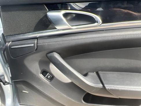Used 2016 Porsche Panamera Edition RWD image 37