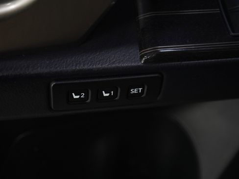Used 2021 Lexus GX 460 Premium AWD/4WD image 24