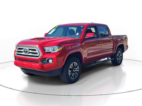 Used 2023 Toyota Tacoma TRD Sport RWD image 3