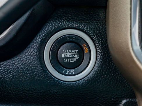 Used 2019 RAM 3500 Laramie image 23