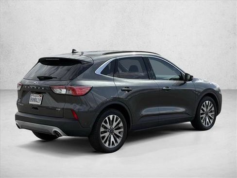 Used 2020 Ford Escape Titanium FWD image 5
