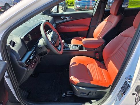 New 2026 Kia Sportage SX AWD/4WD image 15