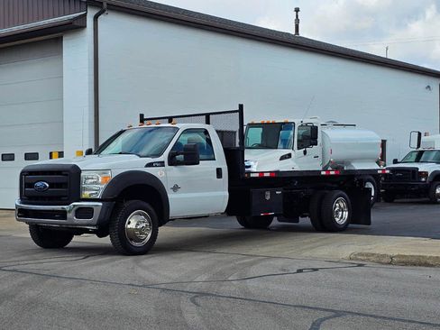 Used 2013 Ford F550 4x4 Regular Cab Super Duty w/ Payload Upgrade Pkg image 2