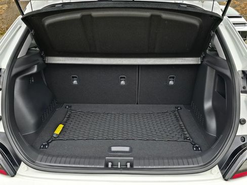 Used 2023 Hyundai Kona SE FWD image 12