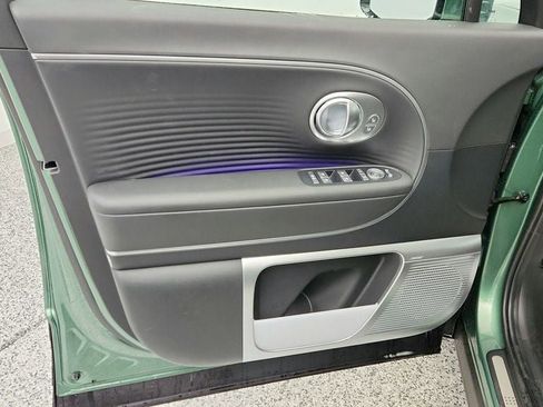 Used 2026 Hyundai Ioniq 9 Limited image 11