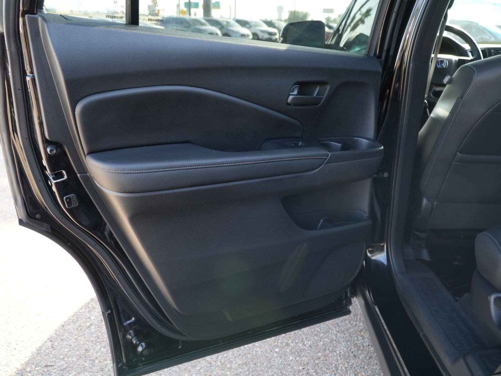 Used 2022 Honda Passport EX-L image 19