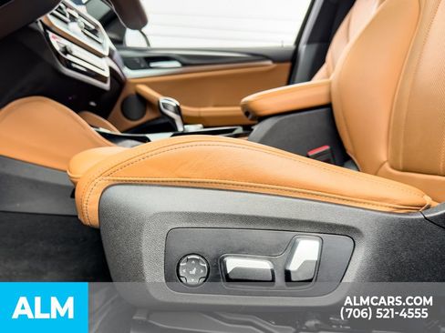 Used 2023 BMW X4 xDrive30i AWD/4WD image 18
